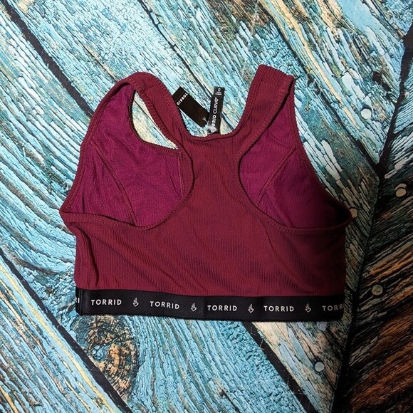 Torrid NWT 0x Lightly Lined Burgundy Rib Henley Bralette - Picture 2 of 6
